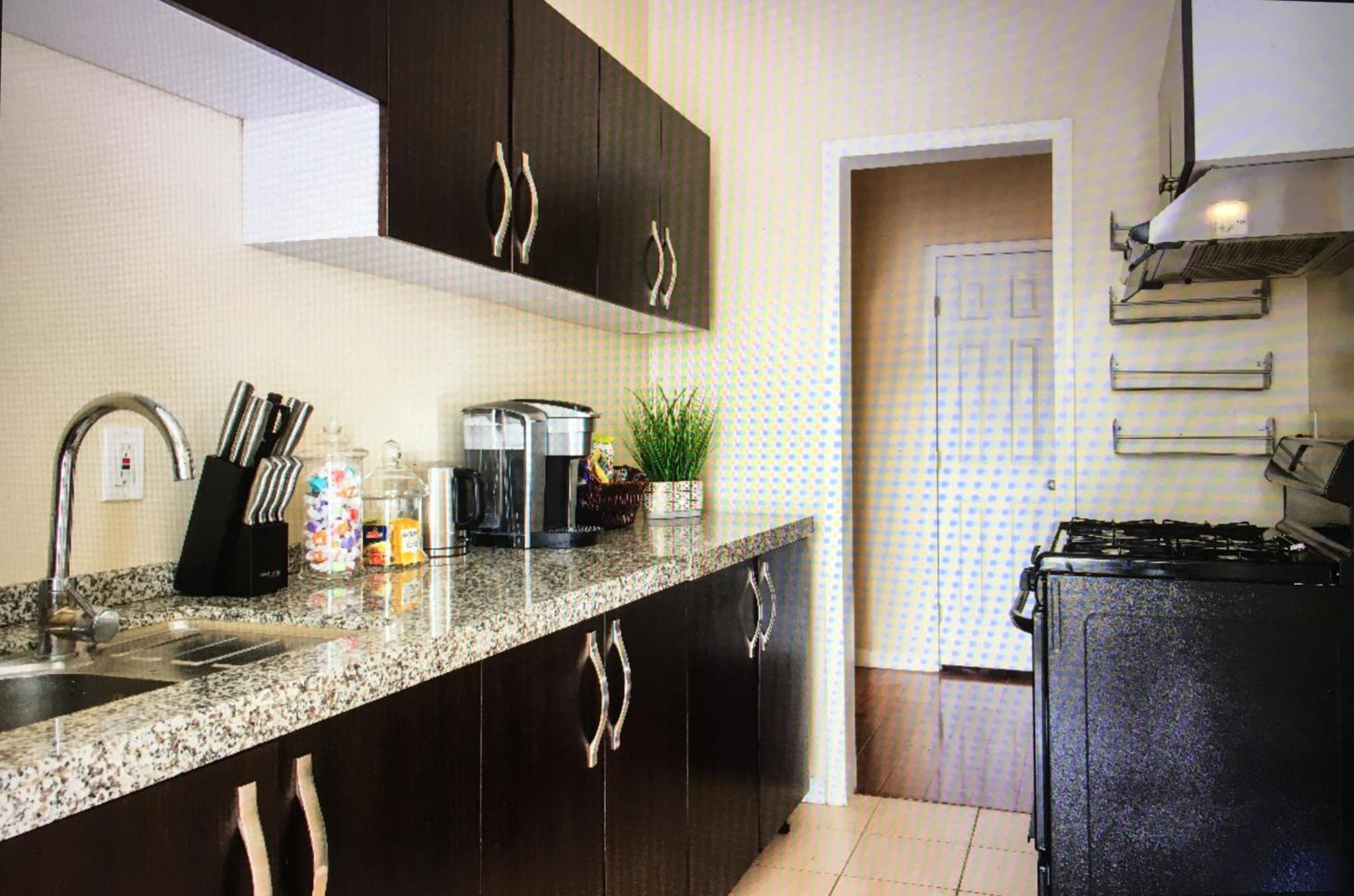 Luxury 2 Bedroom In Koreatown Los Angeles